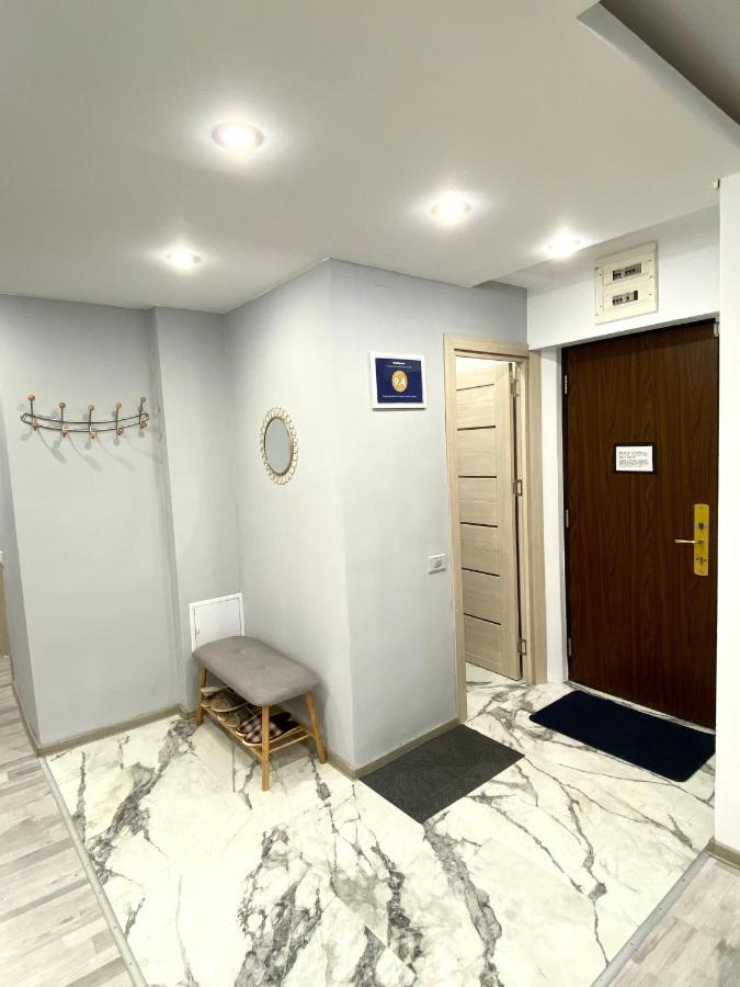 Large Apartment In Ultra-Central Location Брашов Екстер'єр фото